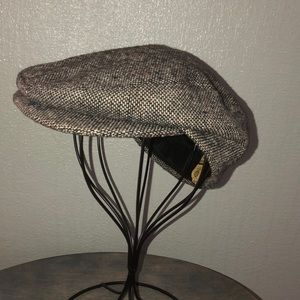 Womens tweed cap